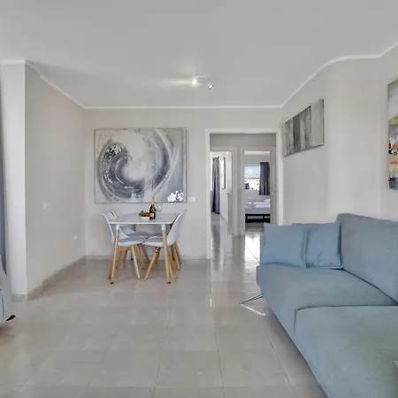 Appartement Sun And Green, Heated Pool, 3 Rooms, Air C